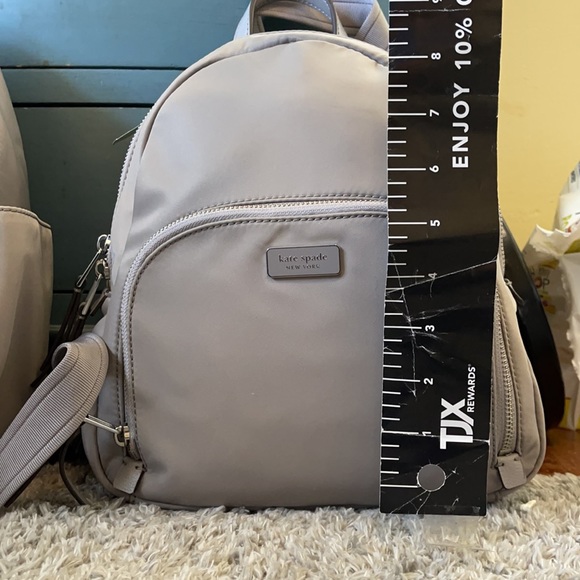 NWT KATE SPADE make offer will sell separate 🎒ONLY THE LARGE ONE IS AVAILABLE. - Picture 6 of 7